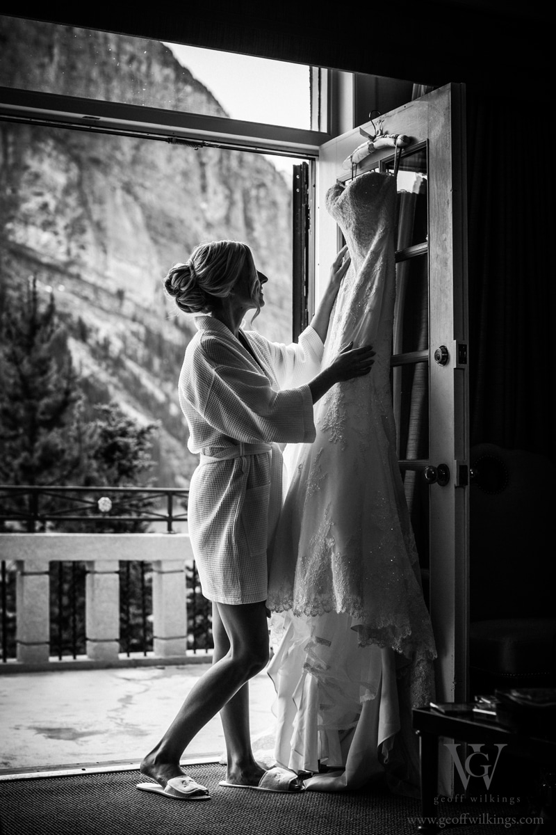Chateau Lake Louise wedding photographers photos_007